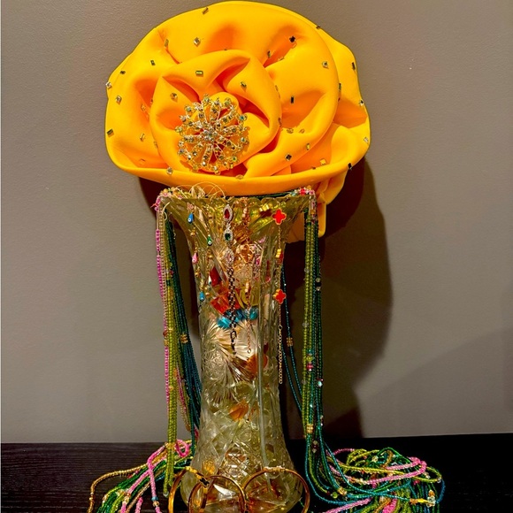 GOLDFINGERA  IS LIVE🥰 LIKE THIS LISTING TO BE NOTIFIED WHEN I AM LIVE - Picture 3 of 3